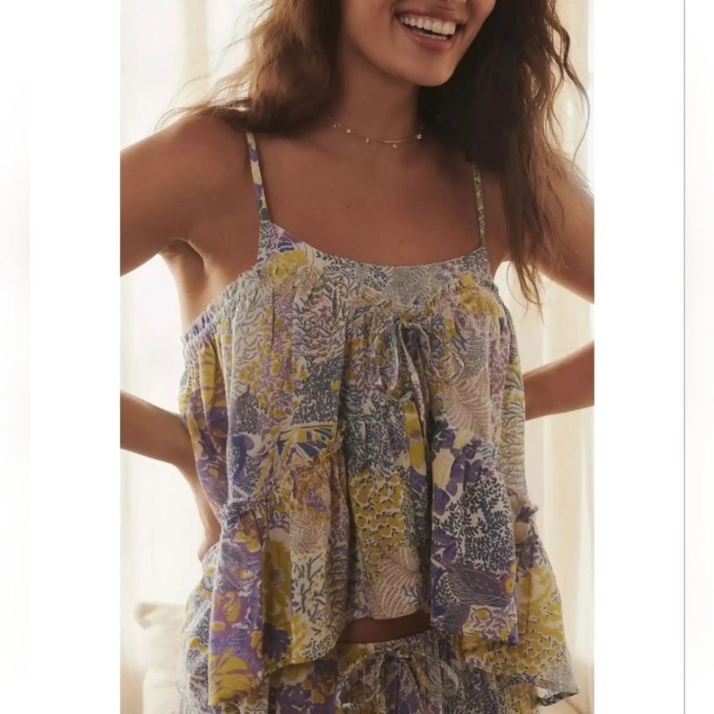NWT Anthropologie sleeveless Raw Edge Purple Pattern Camisole top Size XXS